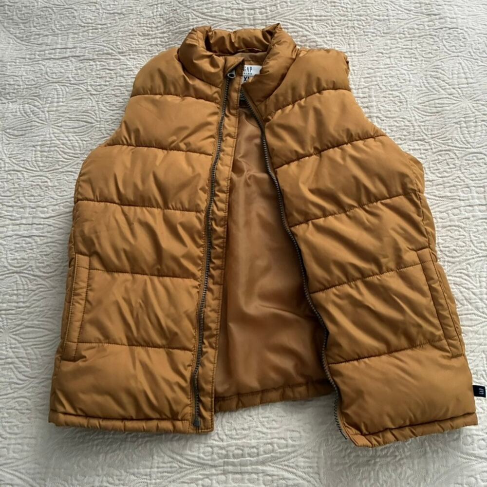 Gap XL Boys Mustard Yellow Puffer Vest